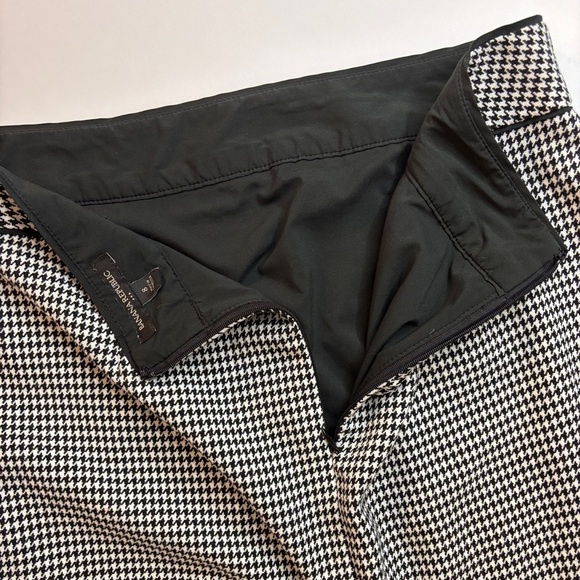 Banana Republic Houndstooth Pencil Skirt Size 8 Lined Back Slit - Picture 9 of 13